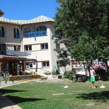 Готель Le Rabuons Сент-Етьєнн-де-Тіне Екстер'єр фото